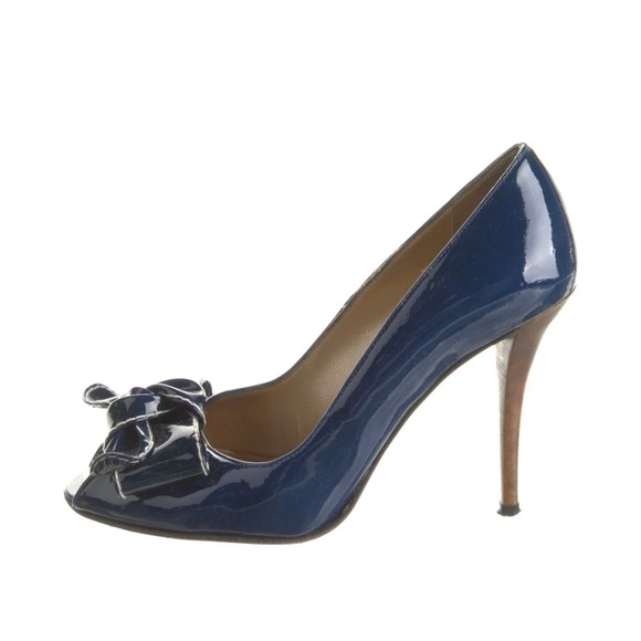 Stuart Weitzman Blue Patent Leather Bow Accents Pumps Size 6 (Usa Size) - Picture 2 of 12